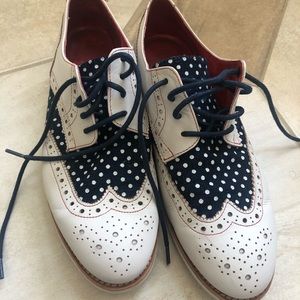 Johnston & Murphy Belinda Wingtip Polka-dot